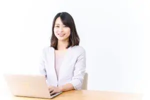 リモートワーク有／創業40年以上、歴史あるシステム開発会社での人事管理スタッフ募集！