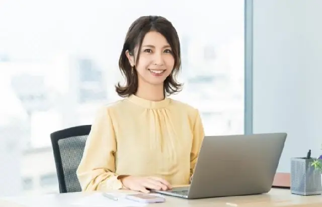 人事部スタッフ／社会保険手続きをメインとした労務全般／大手アカウンティングファーム／リモートワーク可