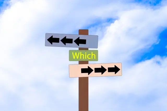 どちらを選ぶべきか？