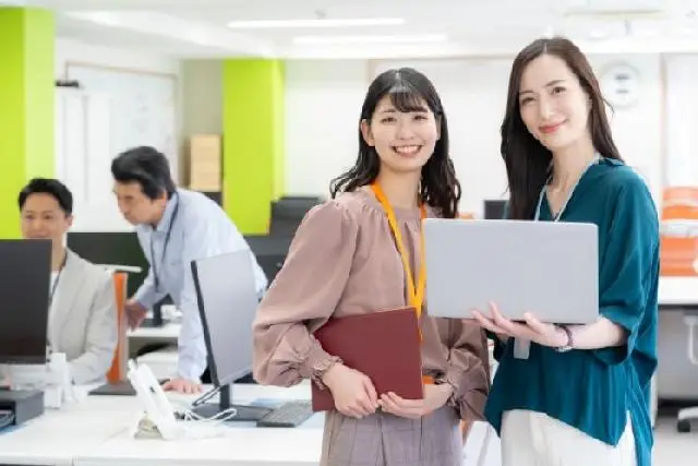 福利厚生充実／未経験者可／時差出勤可／付加価値の高いサービスを提供する税理士法人系社労士事務所