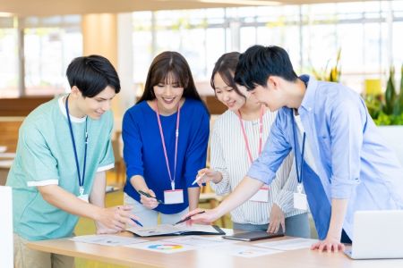 小規模社労士法人でのパート勤務から中堅社労士法人の正社員勤務へ転職成功！