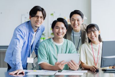 【労務担当】介護領域の注目スタートアップ／労務全般から人事企画への挑戦も歓迎！
